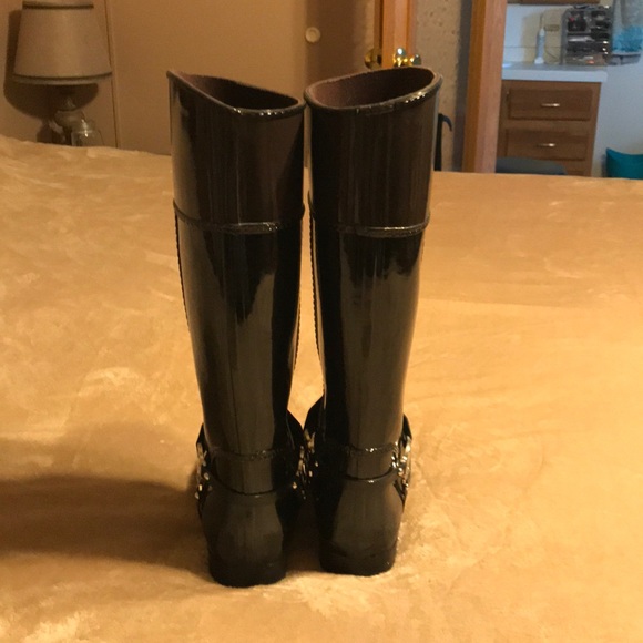 LIKE NEW - Michael Kors Boots - Picture 3 of 4